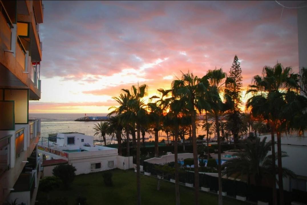 Comodoro- Ravel Los Cristianos  Exteriör bild