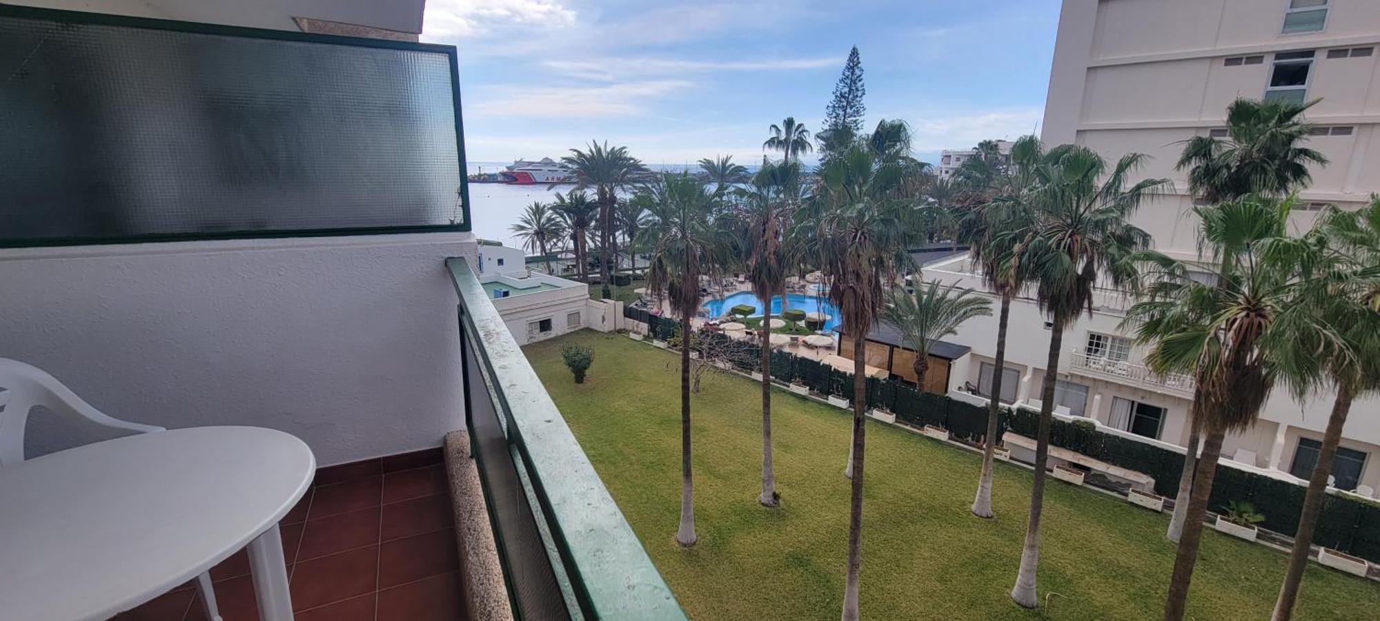 Comodoro- Ravel Los Cristianos  Exteriör bild